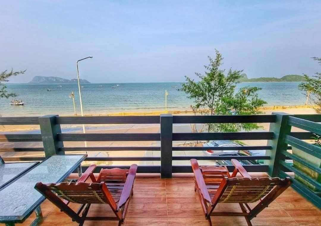 Zea Zide Hotel Прачуап Кири Кан Екстериор снимка