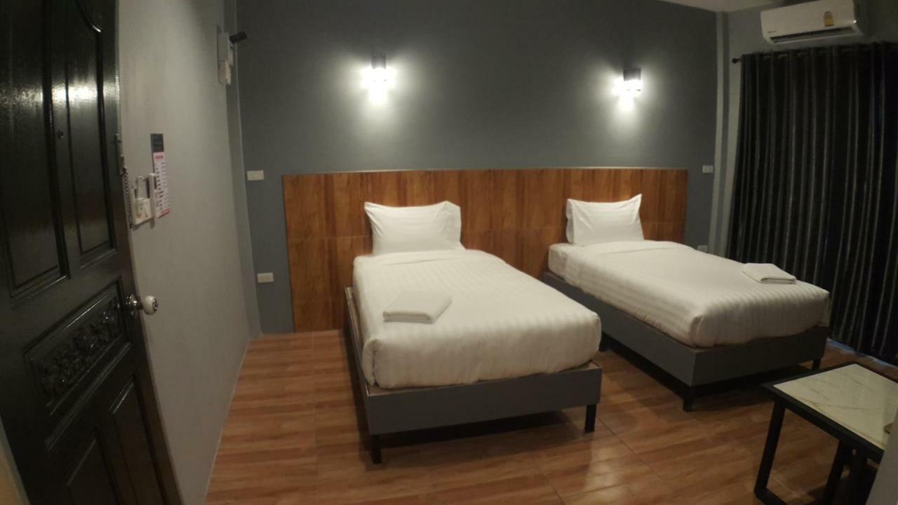 Zea Zide Hotel Прачуап Кири Кан Екстериор снимка